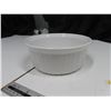 Image 8 : Misc. Lot (working turtle lamp, pasta strainer,etc.)