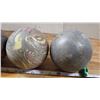 Image 3 : Set of 4, Vintage bowling balls