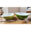 Image 1 : 2 Green Pyrex mixing bowls