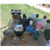 Image 1 : Vintage Avon items - perfumes, ornaments, etc.