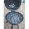 Image 4 : backyard grill BBQ
