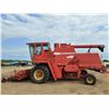 Image 8 : Massey Ferguson 760 combine - runs and drives, field ready