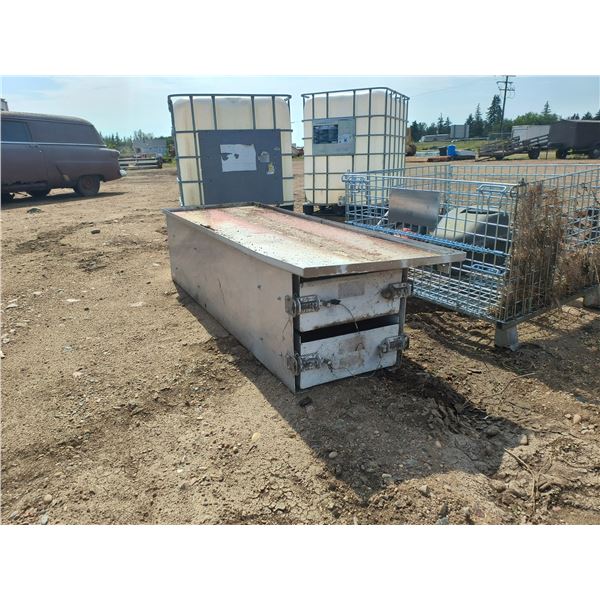 truck toolbox - 69.5"x23"x17.5"H