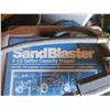 Image 2 : sand blaster 2 1/2 gallon capacity hopper