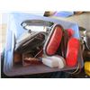 Image 1 : tote of assorted trailer lights