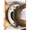 Image 2 : 1997 dodge Dakota brake shoes