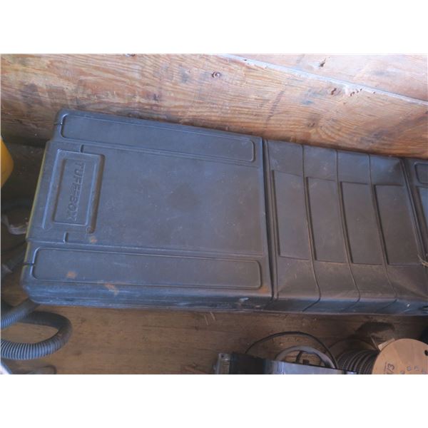 truck box tool box