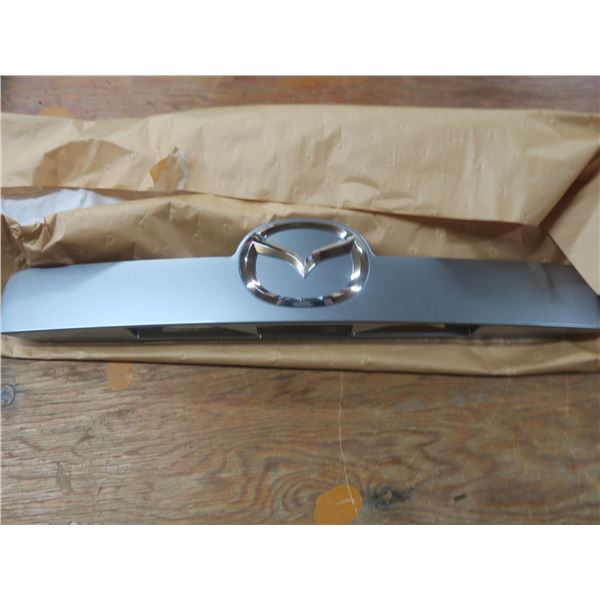 mazda liftgate bracket