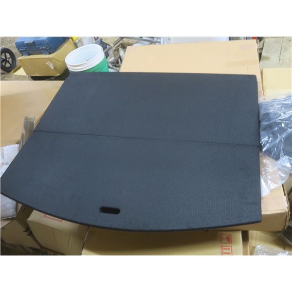 mazda hatch carpet floor