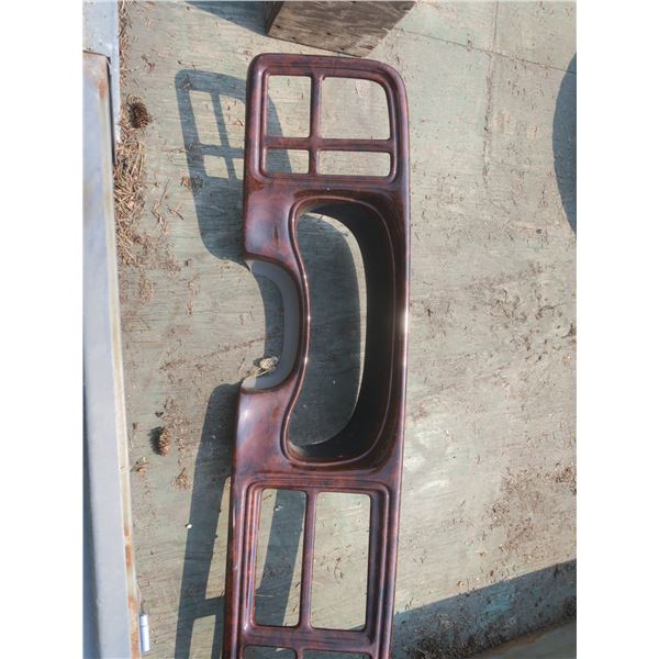 chevrolet dash piece