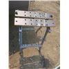 Image 2 : adjustable saw horse