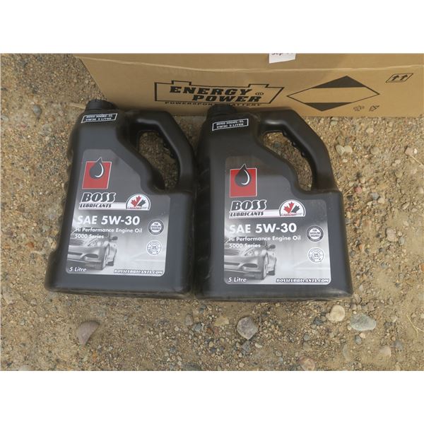 4 5 litre jugs of SAE 5W-30