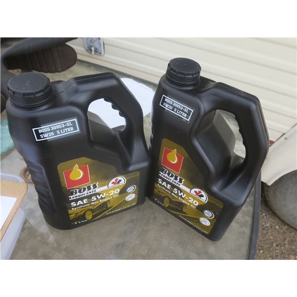 4 5litre jugs of SAE 5W-20