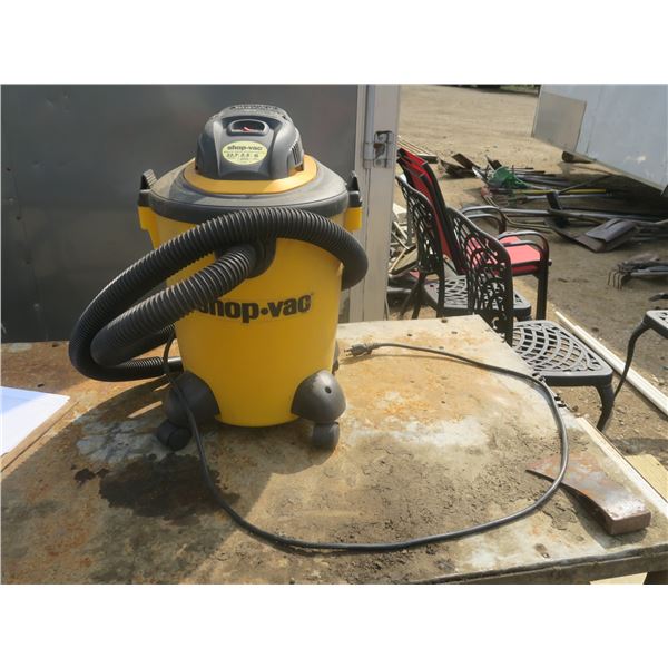 22.7 litre shop vac