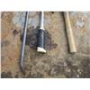 Image 3 : 2 hammers and one crow bar