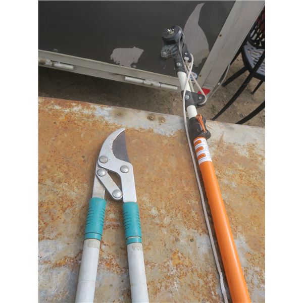 hedge trimmer and branch trimmer