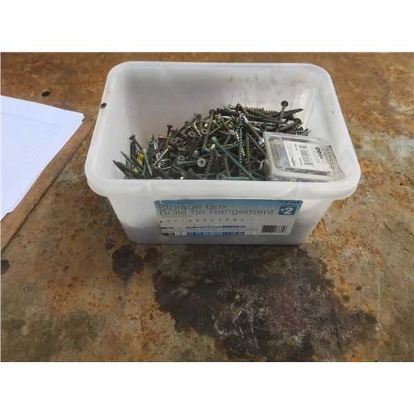 storage box of 3 1/2 deck screws