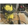 Image 2 : karches pressure washer