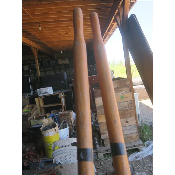 pair of oars