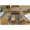 Image 1 : lot of assorted tools