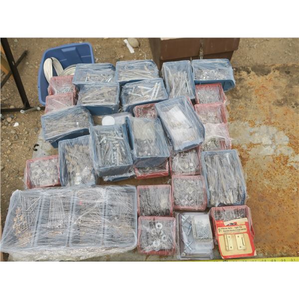 lot of assorted hardware