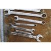 Image 2 : assorted wrenches