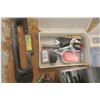 Image 3 : tote of assorted tools