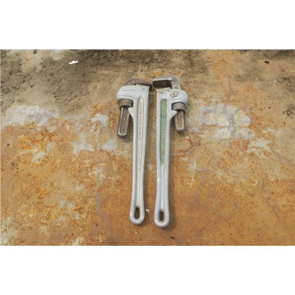 2x 18" pipe wrenches