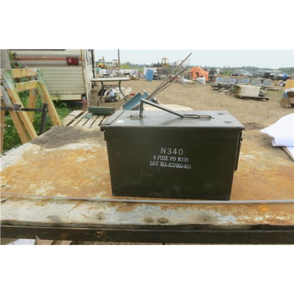 vintage military ammo box