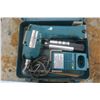 Image 2 : vintage makita cordless drill with battery and charger