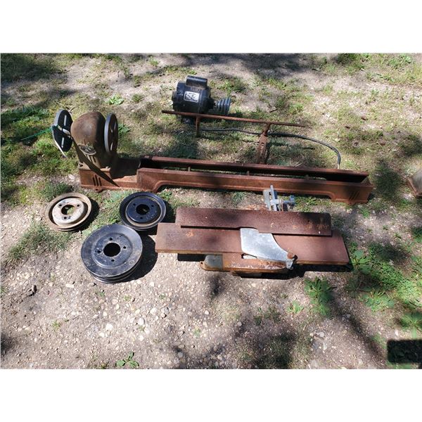 Beaver power tools wood lathe and accessories