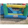Image 2 : Large inflatable kids bouncy house