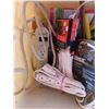 Image 2 : tote of extension cords