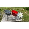 Image 2 : Watering can, 2 tubs & wire baskets
