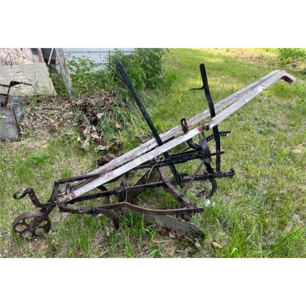 Antique tillage garden cultivator