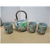 Image 1 : COLLECTABLE:  TEAPOT & 3 CUPS