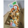 Image 1 : COLLECTABLE:  BOX C/W PENDELFIN ORNAMENTS