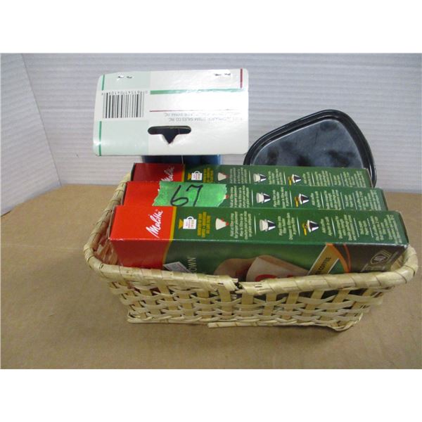 STORE CLOSE-OUT (AS IS):  BASKET C/W ASSORTED ITEMS
