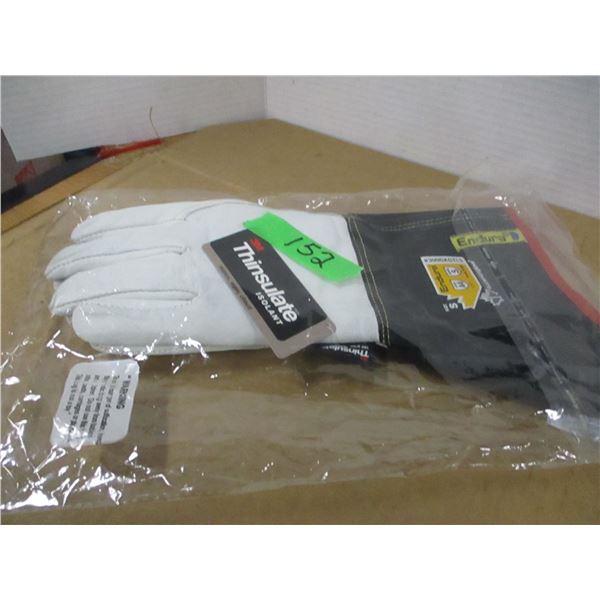 STORE CLOSE-OUT (AS IS):  ENDURA HI-GLOVES (SIZE SMALL) - PAIR