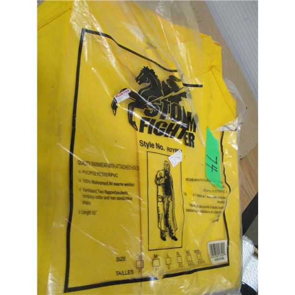 STORE CLOSE-OUT (AS IS):  3 PIECE RAIN SUIT (SIZE XXXL)