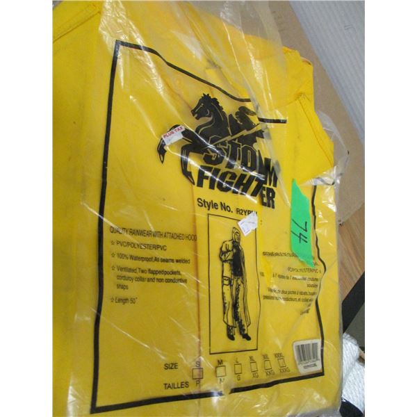 STORE CLOSE-OUT (AS IS):  3 PIECE RAIN SUIT (SIZE XXXL)