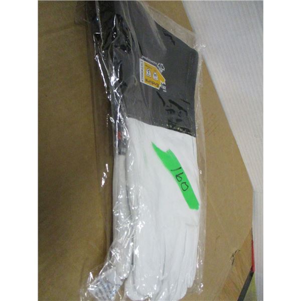 STORE CLOSE-OUT (AS IS):  LONG CUFF ENDURA GLOVES (SIZE 2XL)