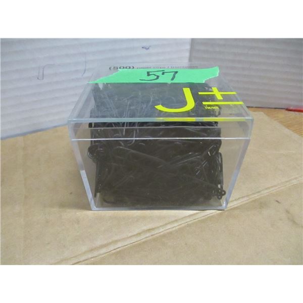 STORE CLOSE-OUT (AS IS):  CONTAINER C/W 500 BLACK PAPER CLIPS