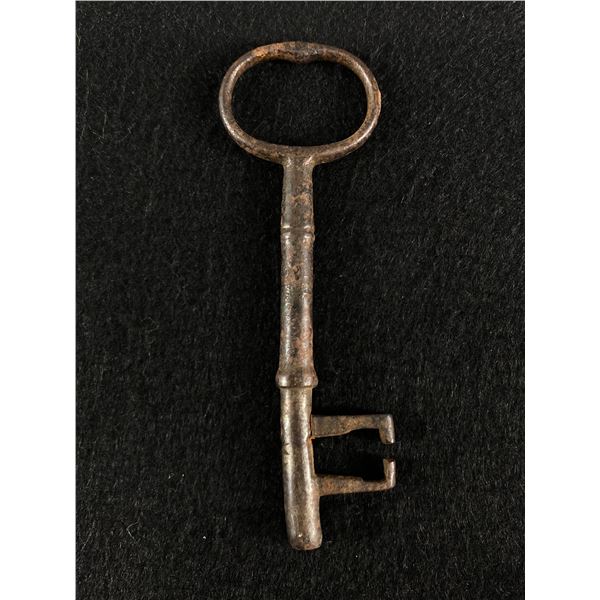 Nice Mid 1800's Skeleton Key 4.5  L