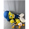 Image 1 : 3 Warner Bros. Tweety Bird Stuffies. Largest Is Approx. 32" H