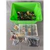 Image 1 : Nice Assortment Of Buttons