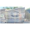 Image 2 : 20FT BI-PARTING BLACK METAL GATE WITH DEER ARTWORK