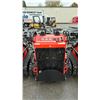 Image 2 : AGT INDUSTRIAL LRT 23 ORANGE 13.5 HP GAS POWERED RUBBER TRACK RIDE ON HYDRAULIC MINI SKID