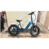 Image 2 : Y20 BLUE ELECTRIC FOLDABLE E-BIKE WITH CHARGER - 75 KM RANGE, HYDRAULIC DISC BRAKES, 7 LEVELS, LCD