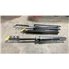 Image 2 : 2 AVENGER A0035B TELESCOPING COMMERCIAL PRODUCTION STANDS & ARRI 050ARF TELESCOPING COMMERCIAL